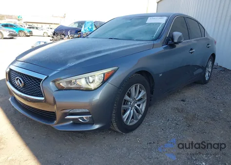 2015 Infiniti Q50 Premium/Sport z USA, uszkodzony, nr VIN JN1BV7AP3FM339113